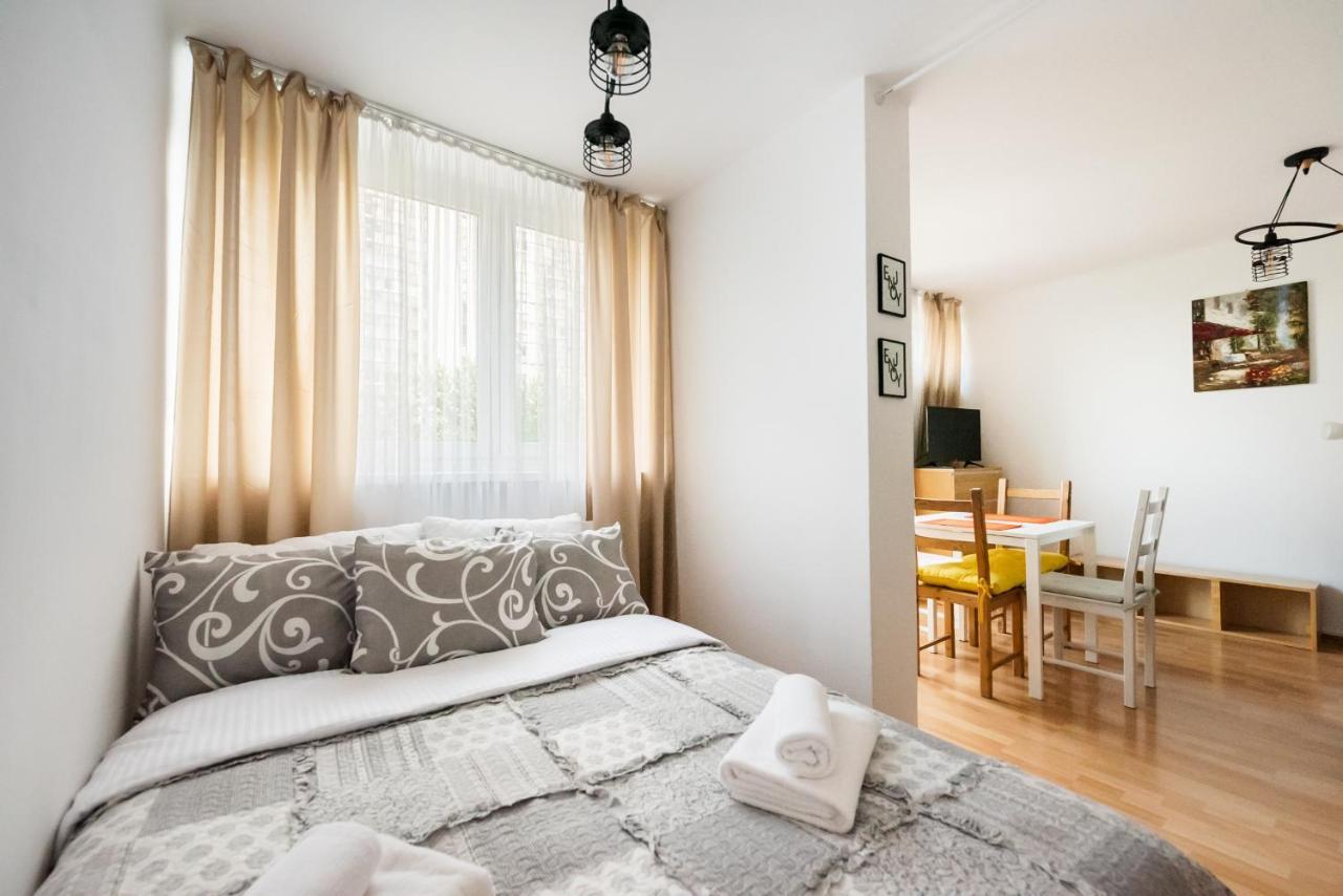 Graniczna Standard Apartment Varsavia Esterno foto